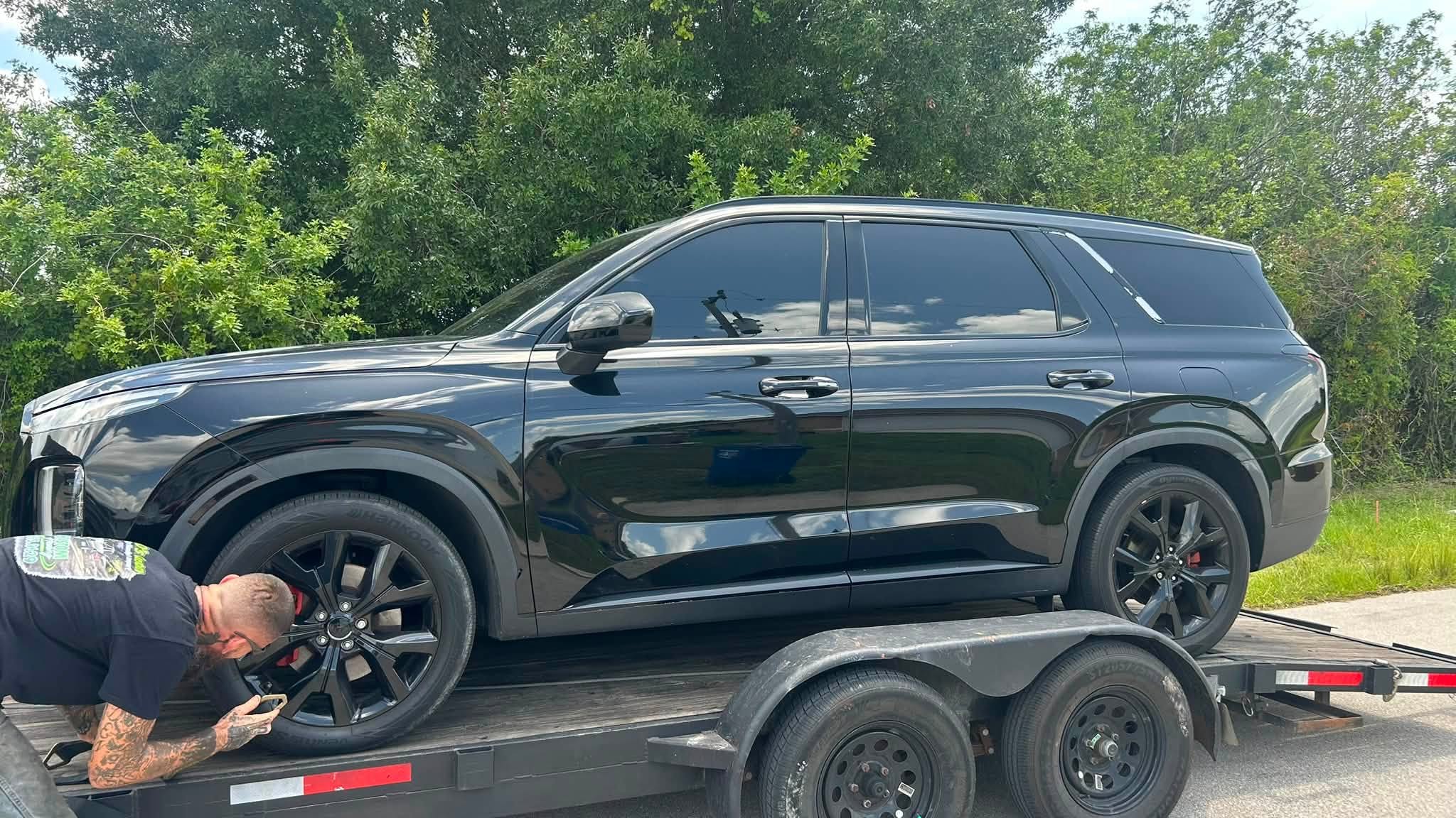 Late-model SUV safely transported throughout Southwest Florida.